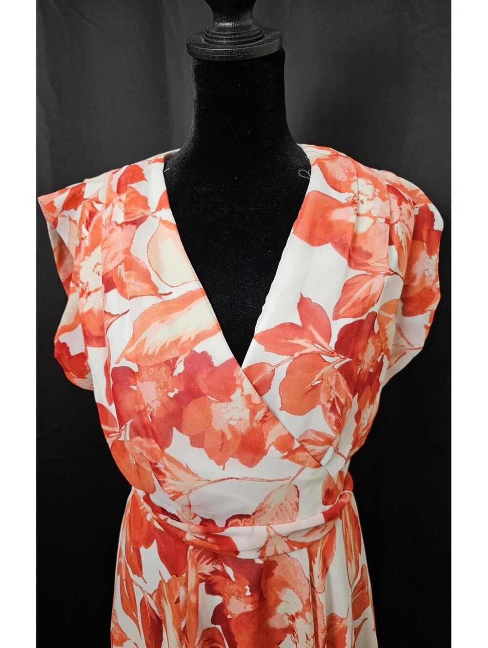 Eliza J Dress White & Red Womens Size 6 Floral